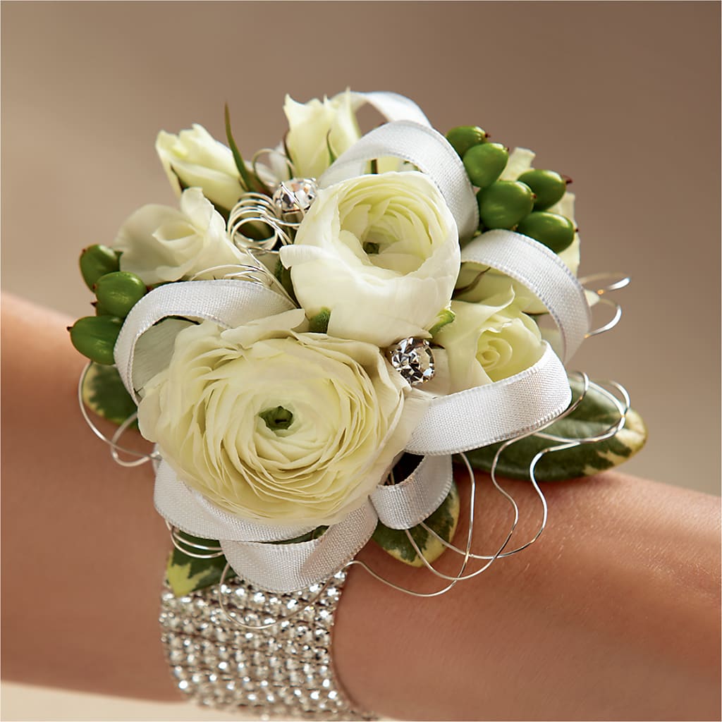 Corsages, Boutonnieres & Headpieces